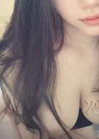 《公媳借种换妻：老婆被公公操大肚替婆婆生种》
